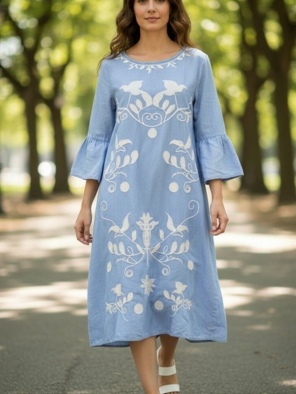 Given Kale Embroidered Chambray Shift Dress M Bird NEW Flare Sleeves Boho Blue
